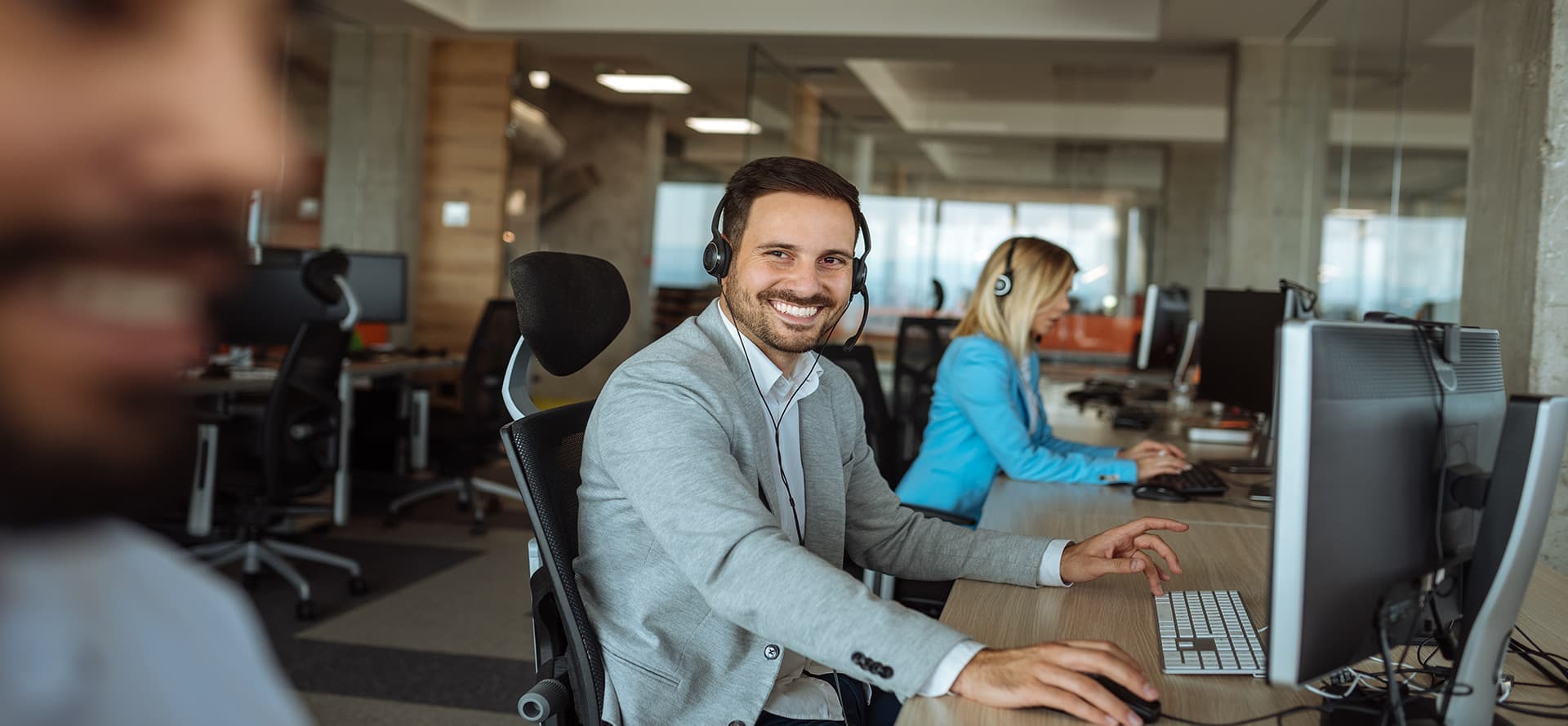 Telemarketing agent doing a call